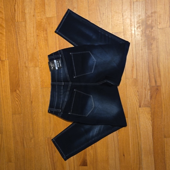 Revolution by revolt jeans - Picture 5 of 7